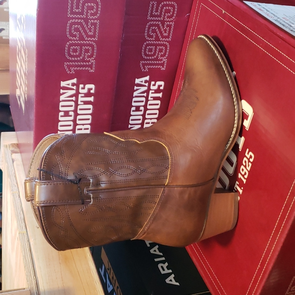 NWOT Nocona Women's Brown Western Boots